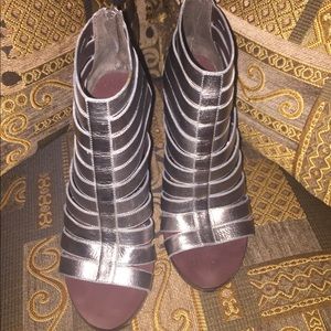 Banana Republic Silver Metallic Sandal